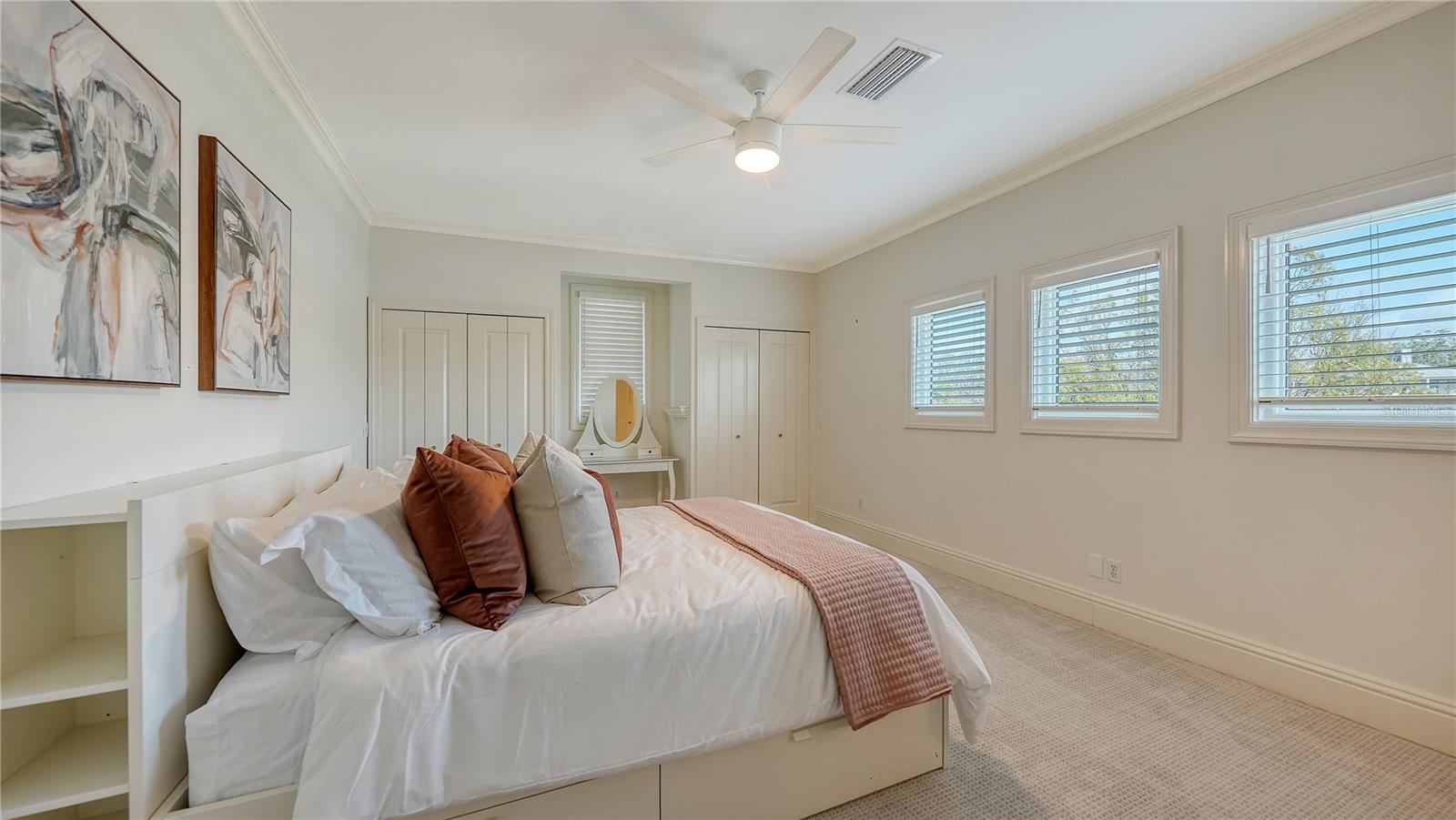 HARBOR ACRES - Residential