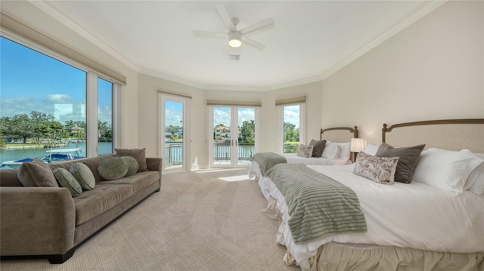 HARBOR ACRES - Residential