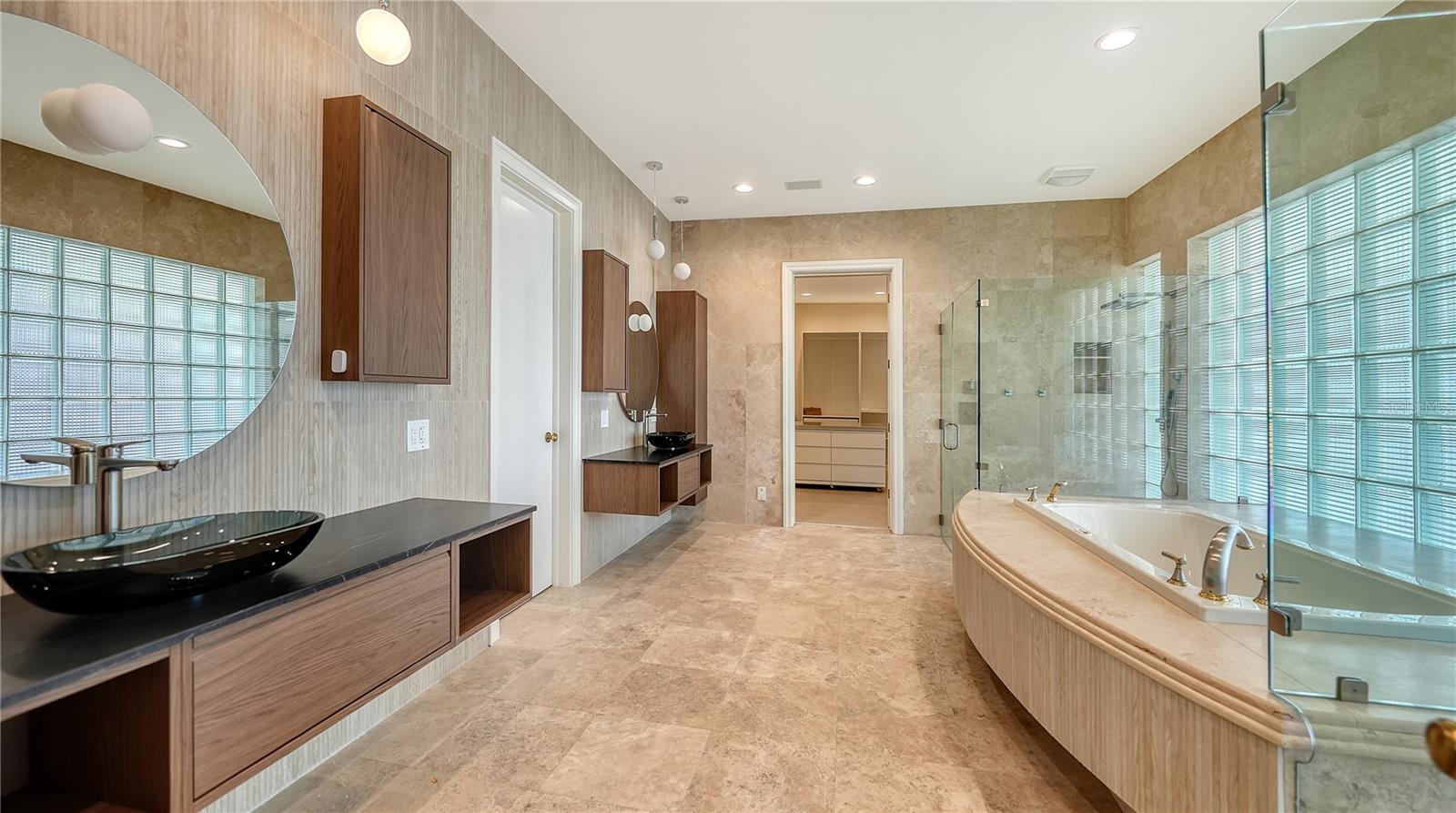 HARBOR ACRES - Residential