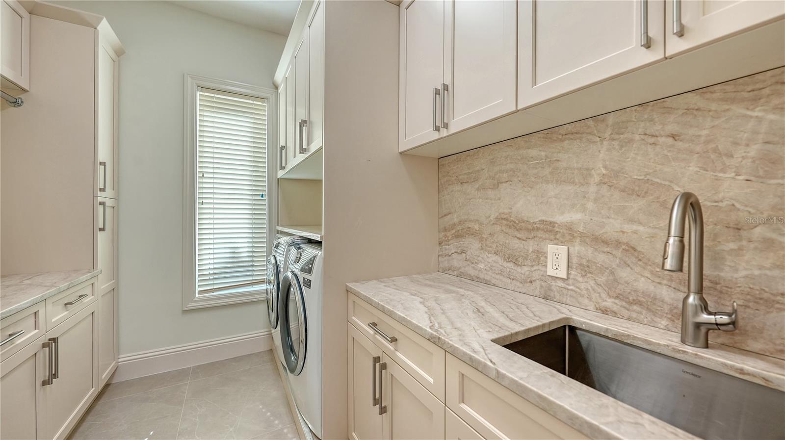 HARBOR ACRES - Residential