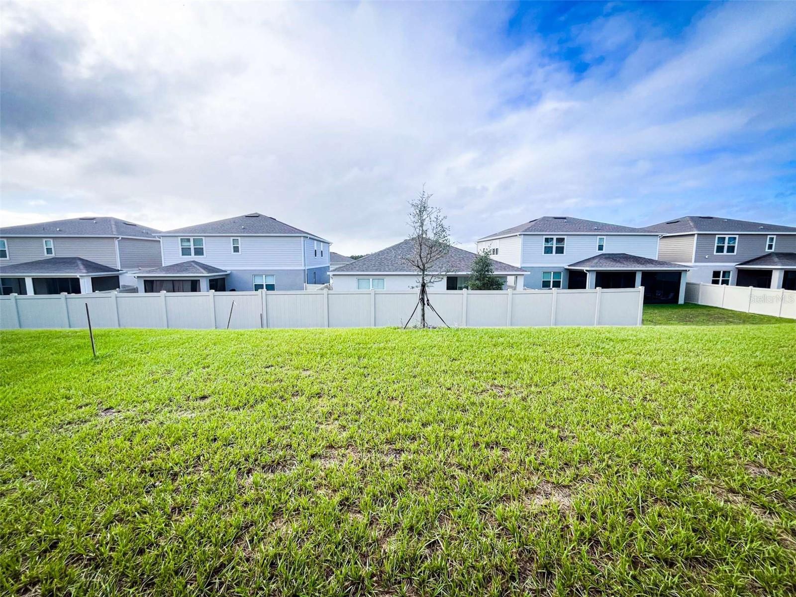 SCENIC TER SOUTH PH I - Residential Lease