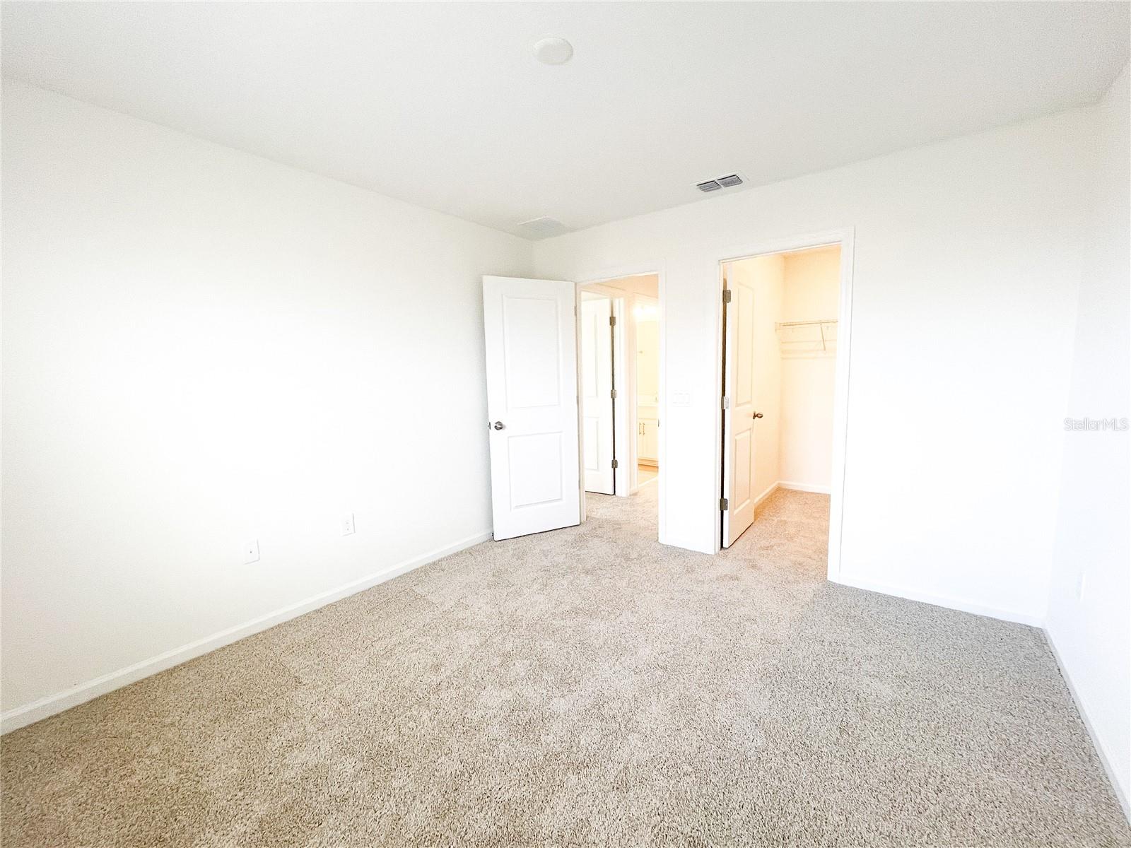 SCENIC TER SOUTH PH I - Residential Lease