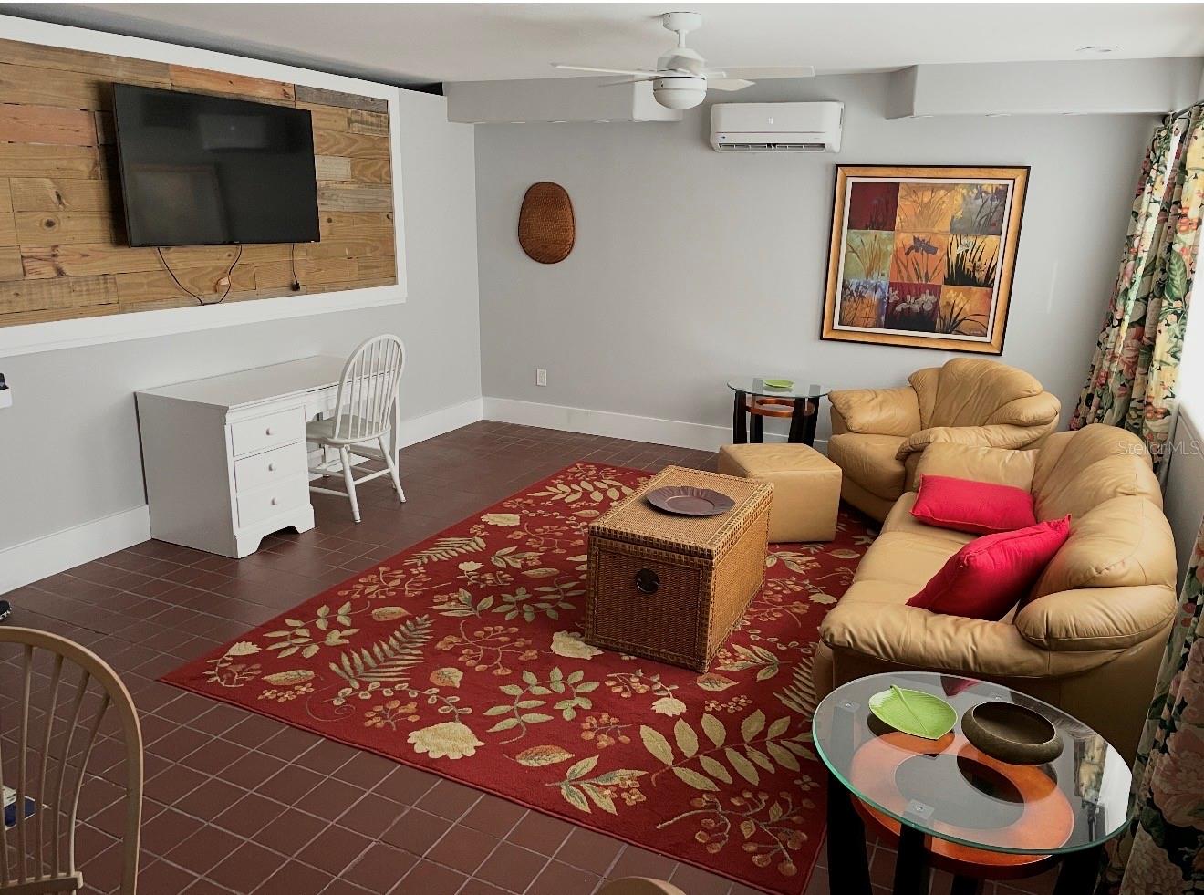 BOULEVARD ADD TO SARASOTA - Residential Lease