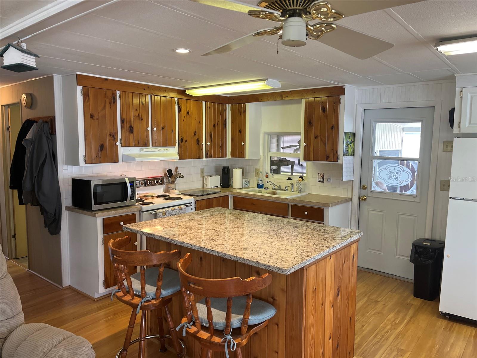 VENICE ISLE - Residential