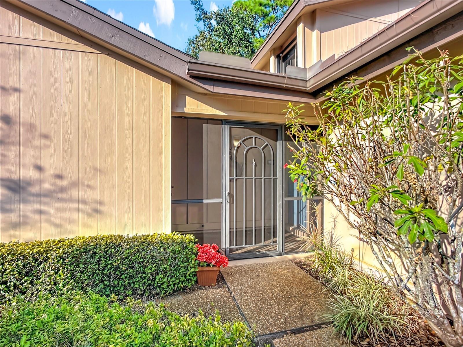 HAMMOCKS - Residential Lease