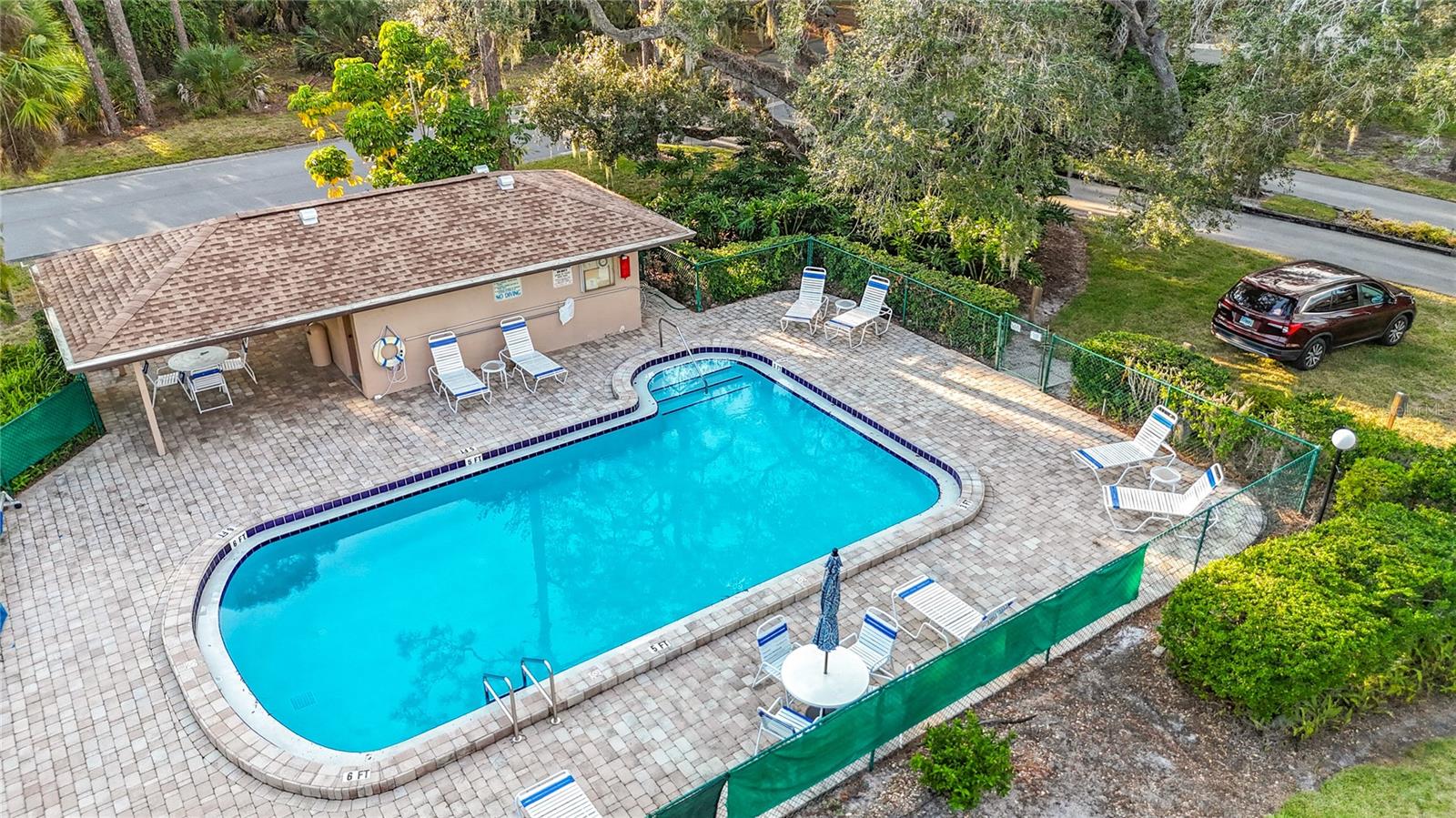 HAMMOCKS - Residential Lease