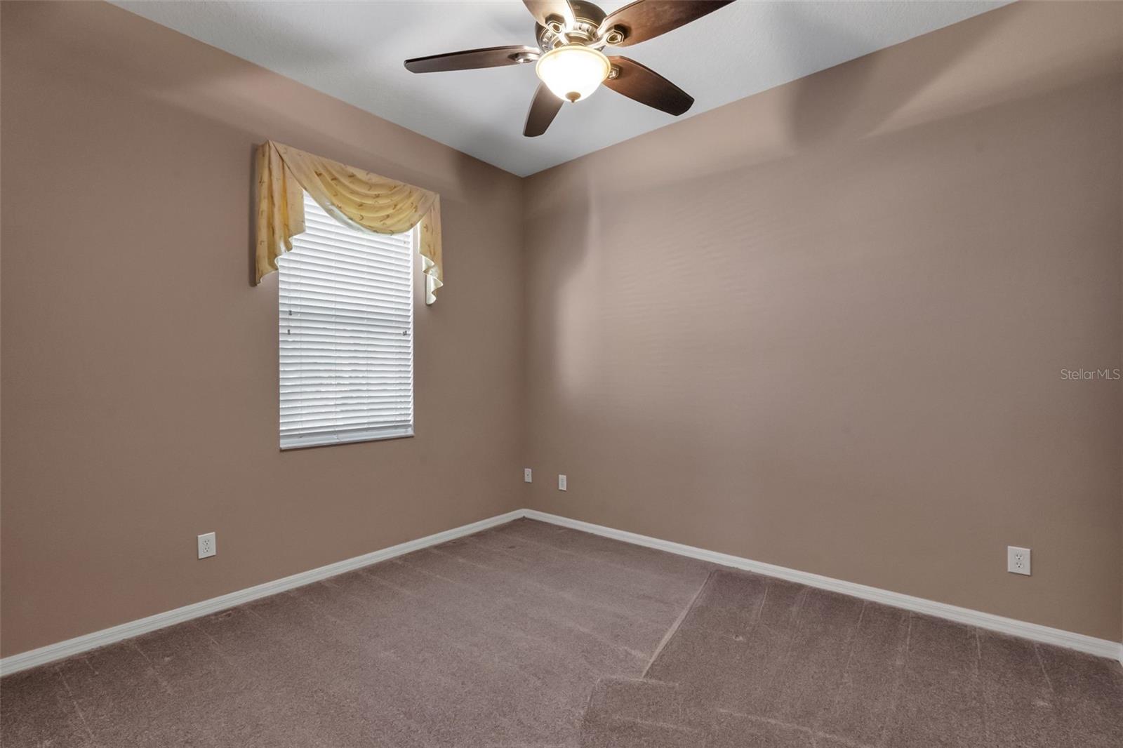 CLERMONT REGENCY HILLS PH 03 LT 67 PB 49 - Residential