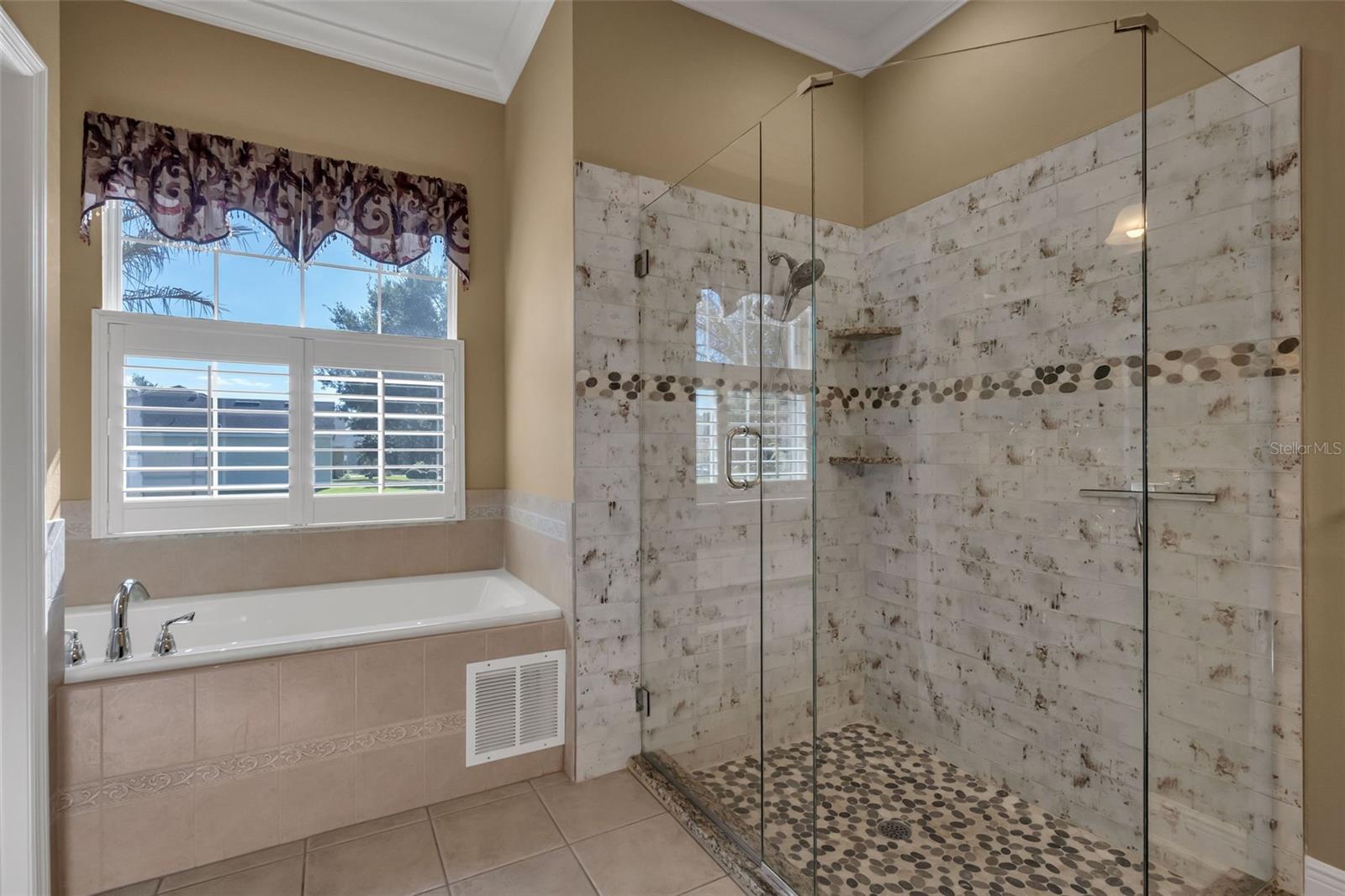 CLERMONT REGENCY HILLS PH 03 LT 67 PB 49 - Residential