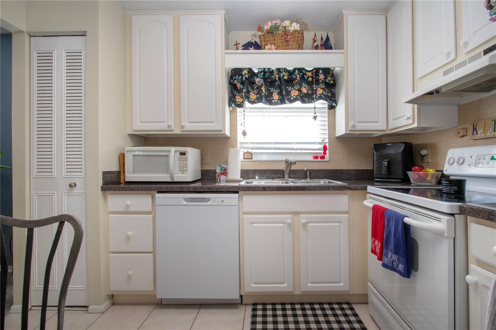 IRONWOOD EIGHTH - Residential