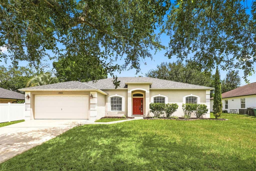 Photo of 1955 Lindhurst Avenue, Deltona, FL 32725 (MLS # O6433745)