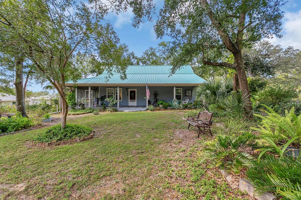 Photo of 9240 SE 150th Street, Summerfield, FL 34491 (MLS # O6353477)