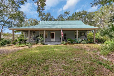 Photo of 9240 SE 150th Street, Summerfield, FL 34491 (MLS # O6353477)