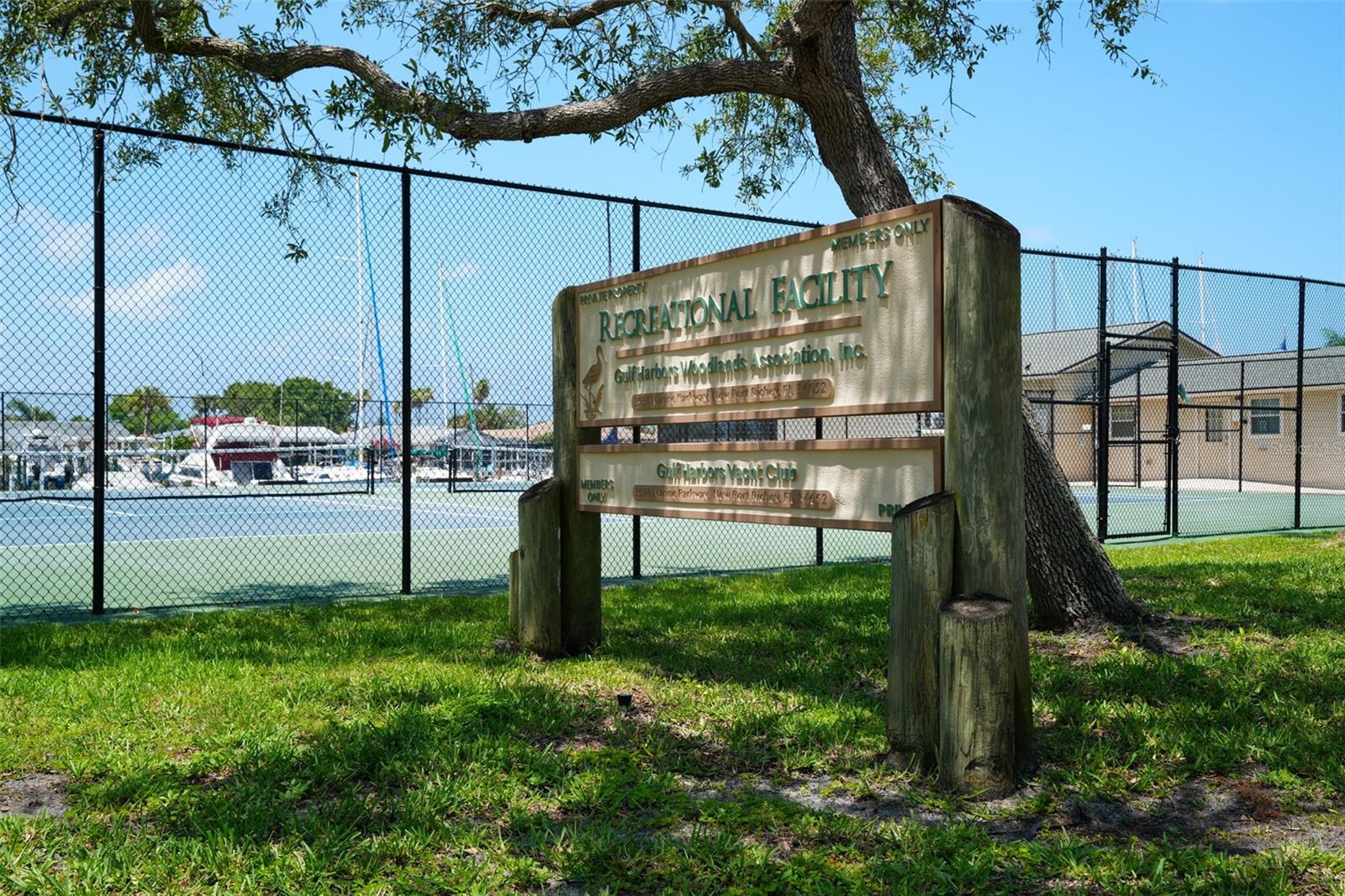 FLOR A MAR - Residential