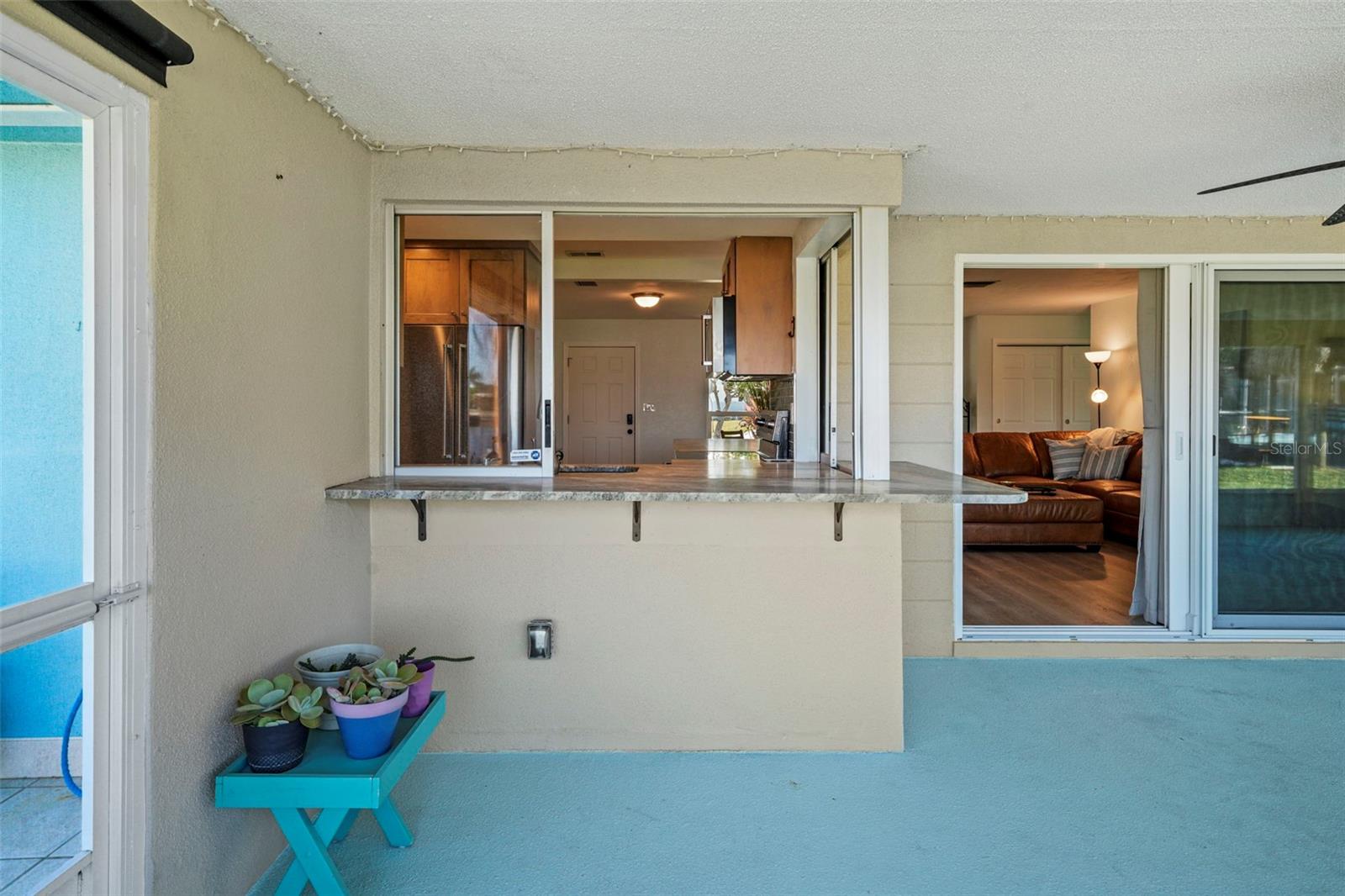 FLOR A MAR - Residential