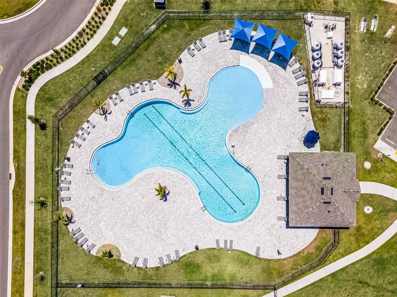 ASTONIA NORTH - Residential Lease