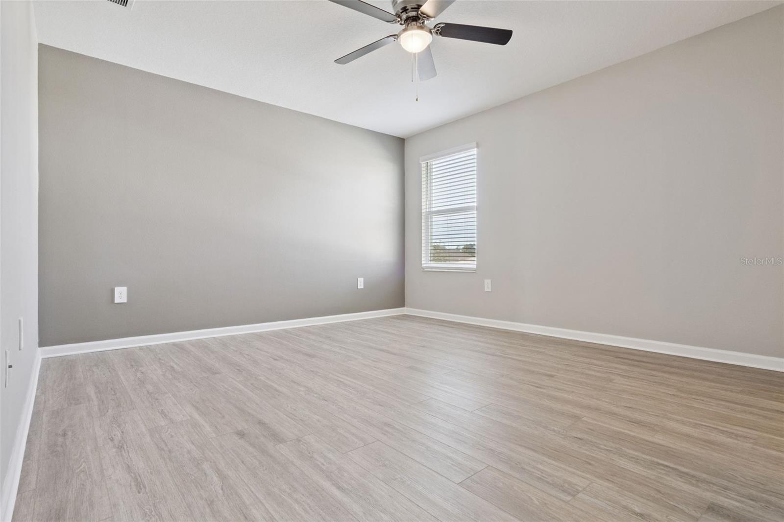 ASTONIA NORTH - Residential Lease