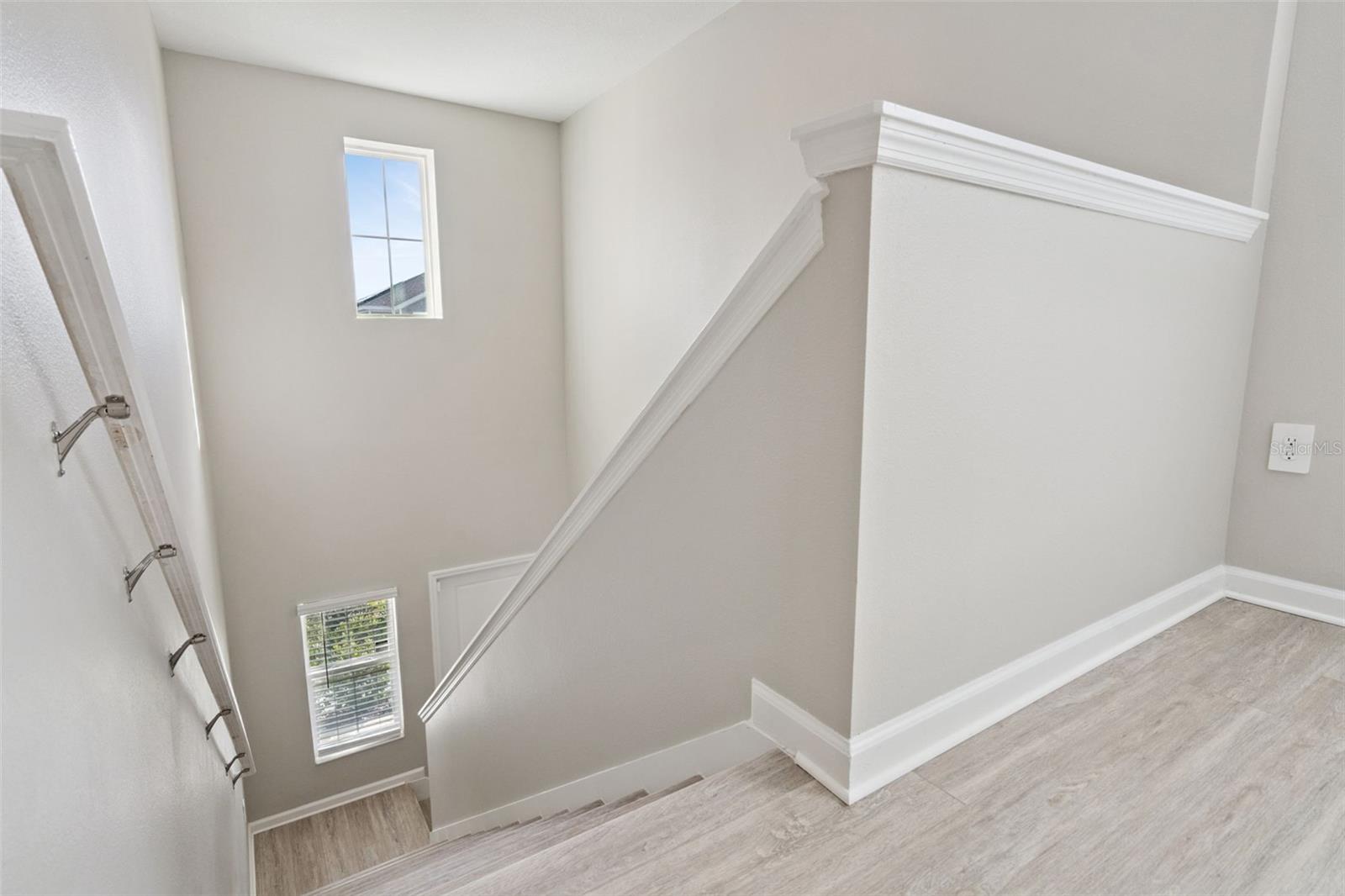 ASTONIA NORTH - Residential Lease