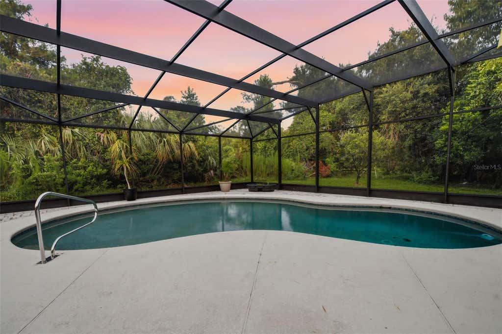 Photo of 1690 Tallapoosa Drive, Geneva, FL 32732 (MLS # O6428706)