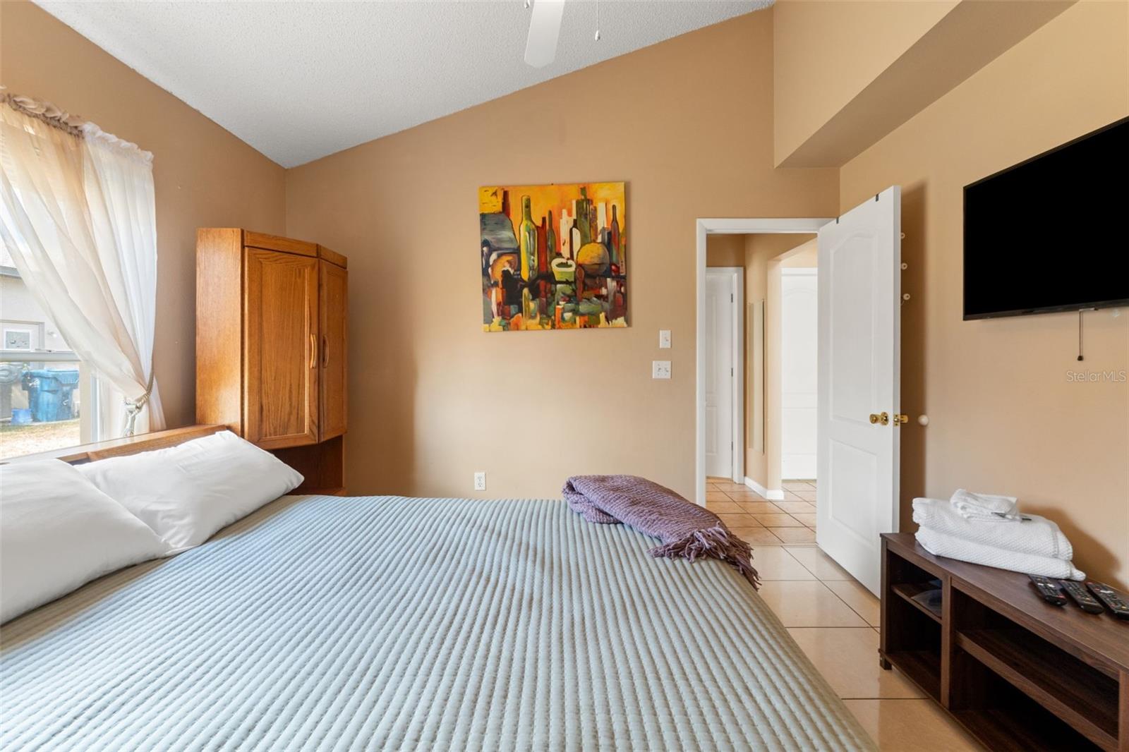 PRISTINE PLACE - Residential