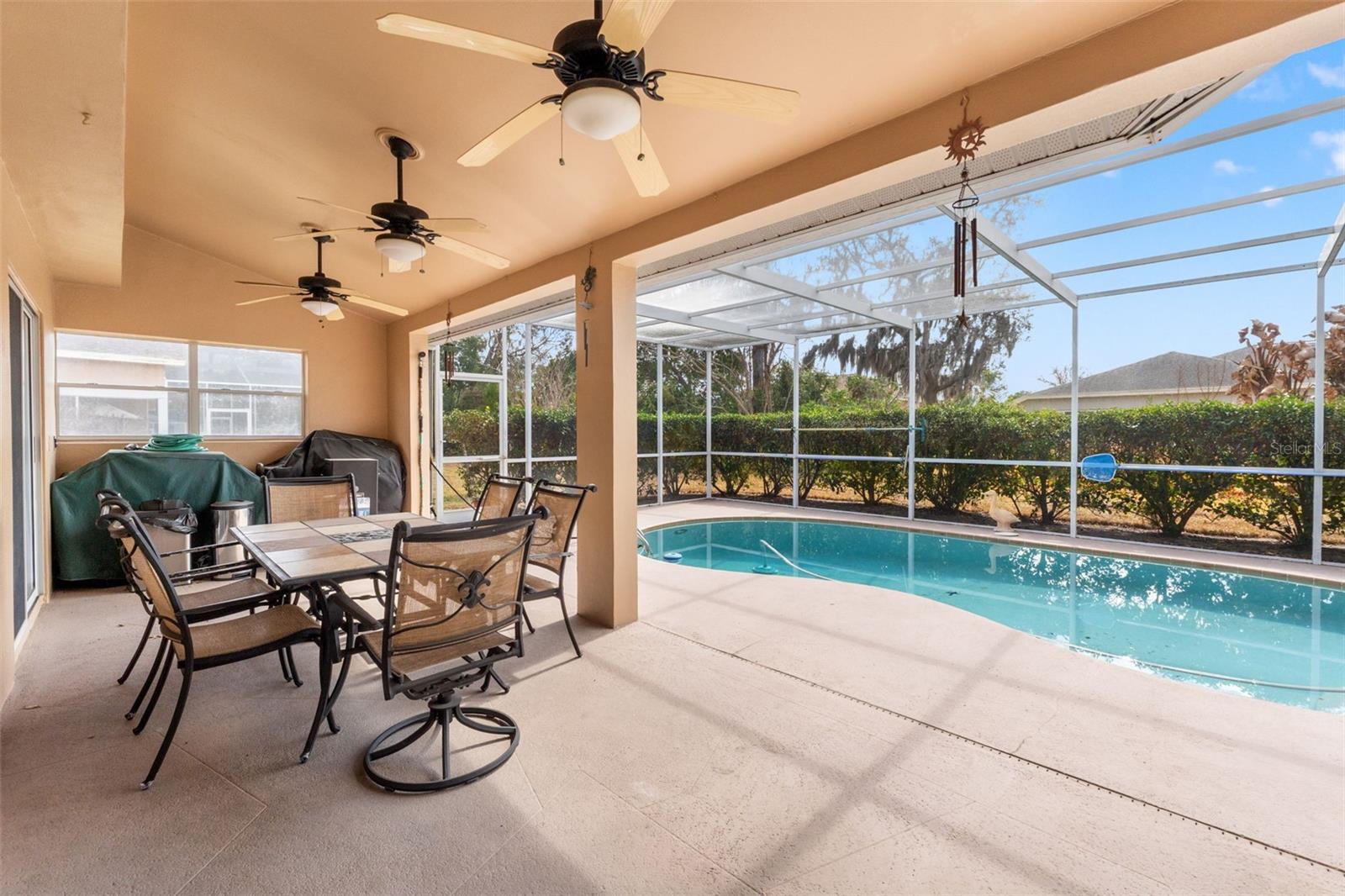 PRISTINE PLACE - Residential