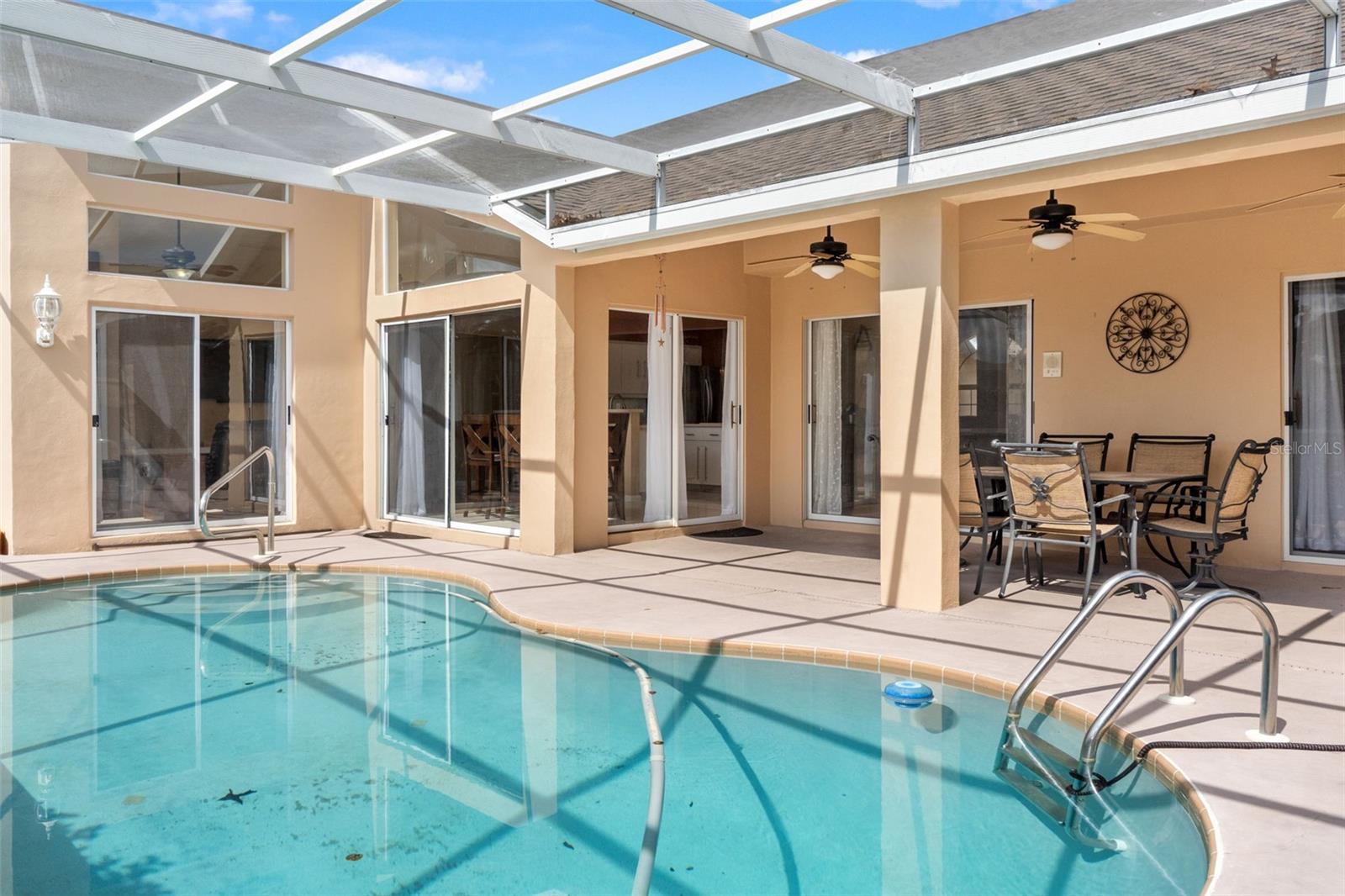 PRISTINE PLACE - Residential