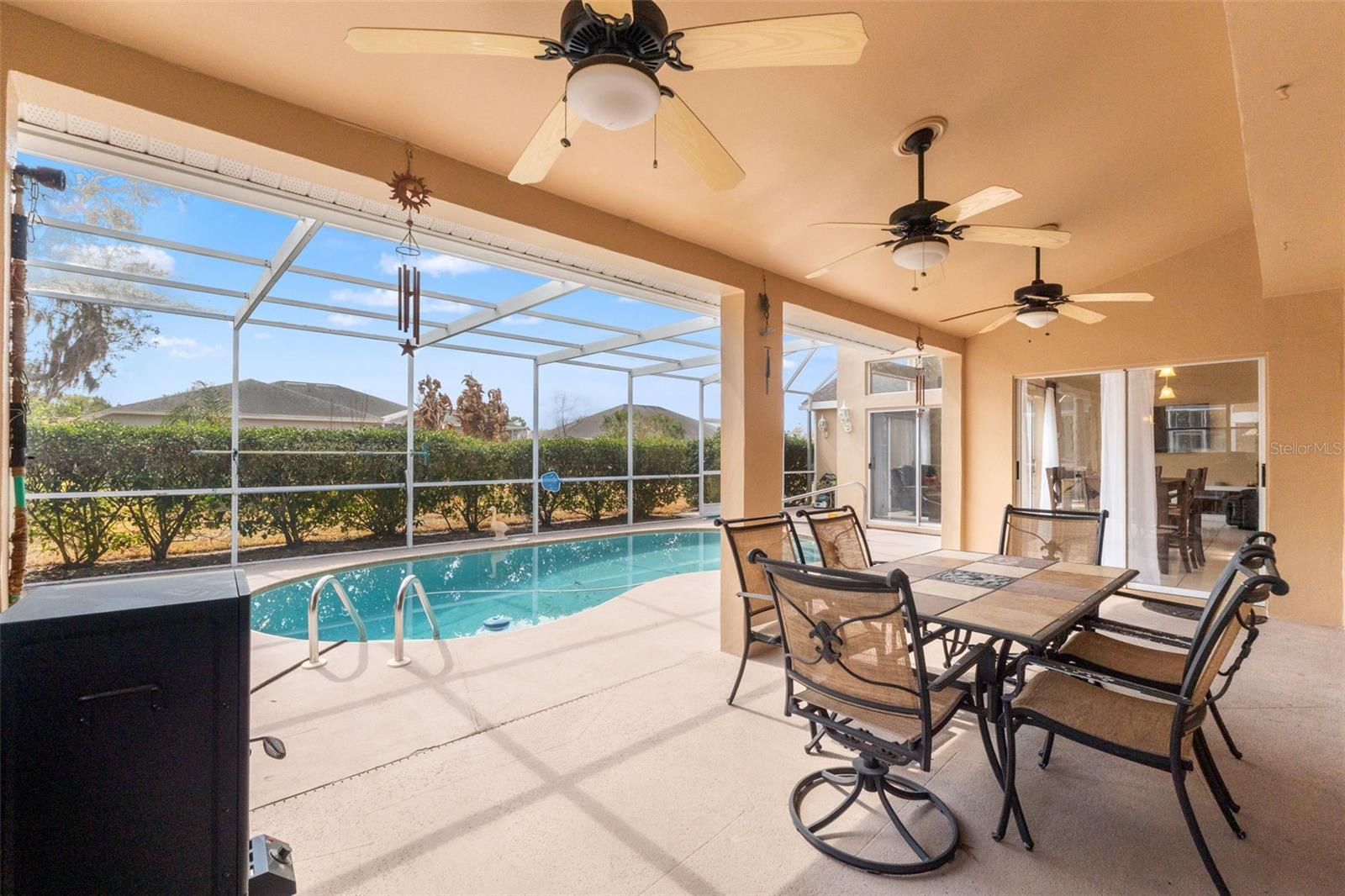 PRISTINE PLACE - Residential