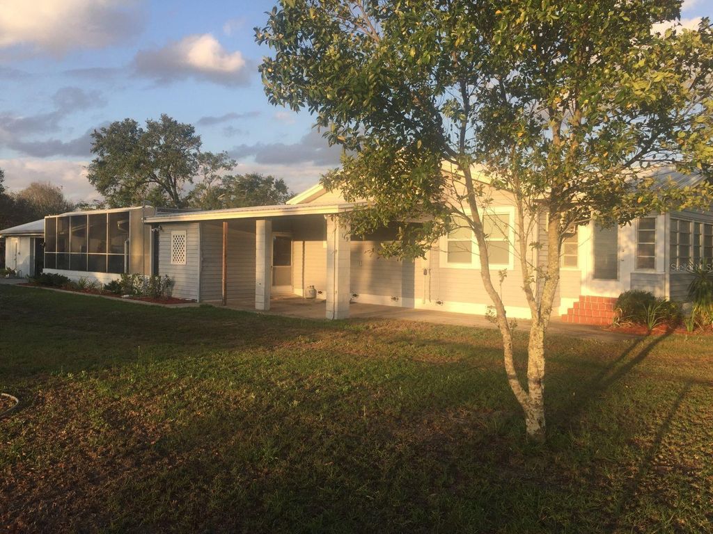Photo of 149 County Road 640, Lake Wales, FL 33859 (MLS # TB8384411)