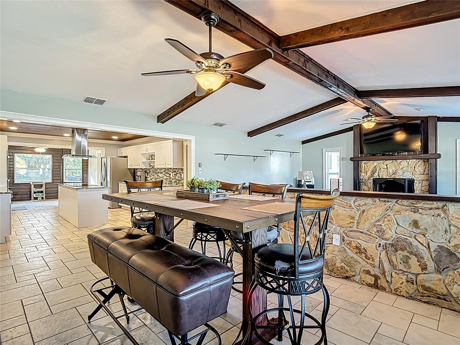 SHADOW OAKS SUB - Residential