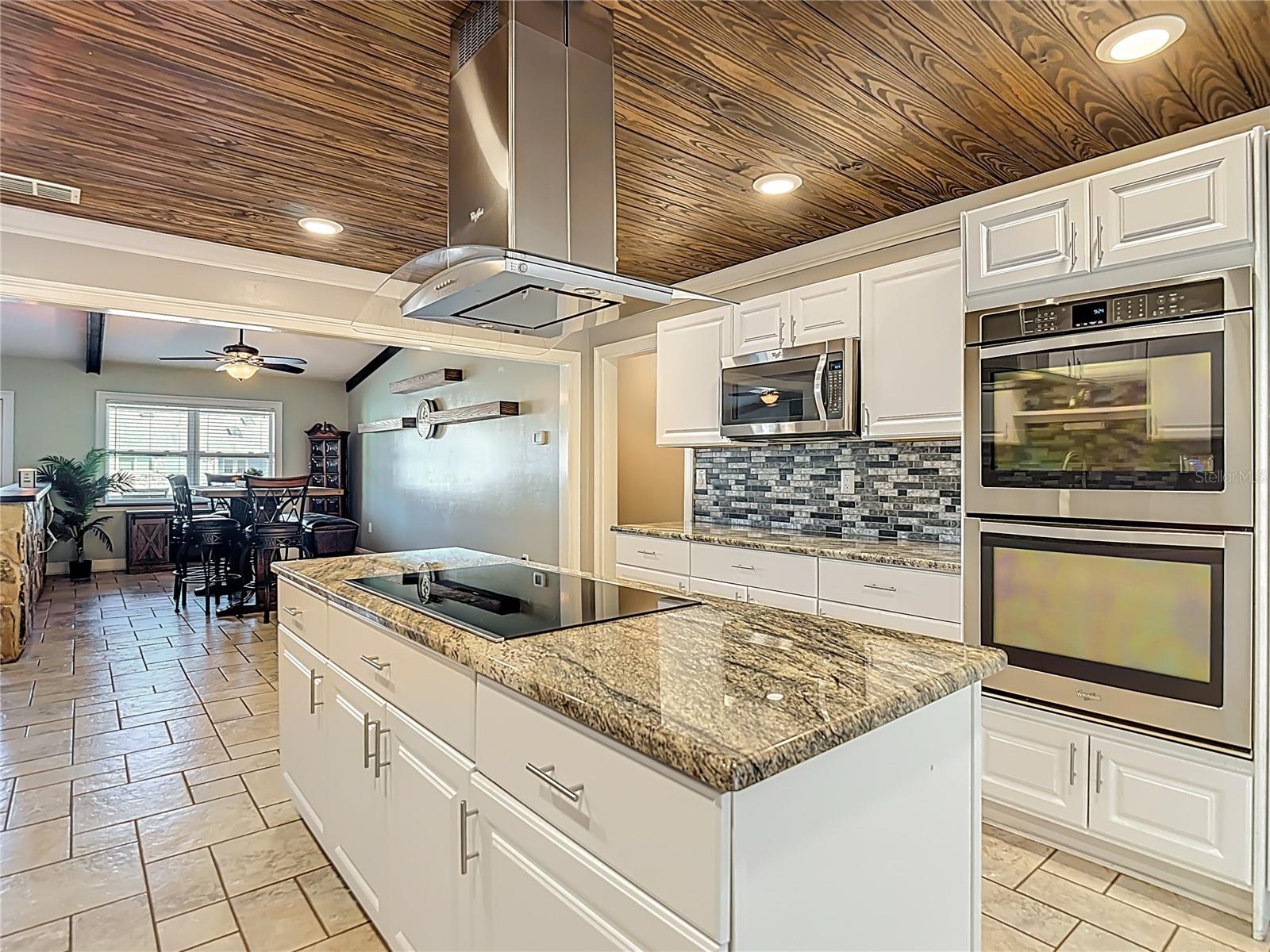 SHADOW OAKS SUB - Residential