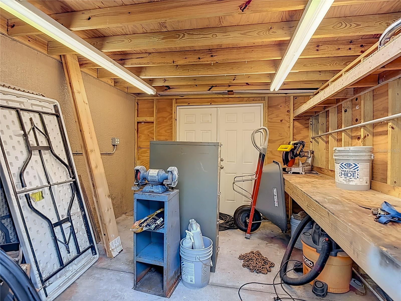 SHADOW OAKS SUB - Residential