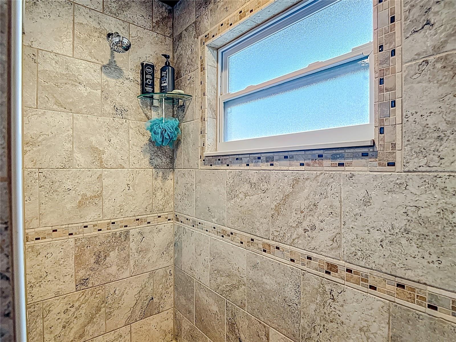 SHADOW OAKS SUB - Residential