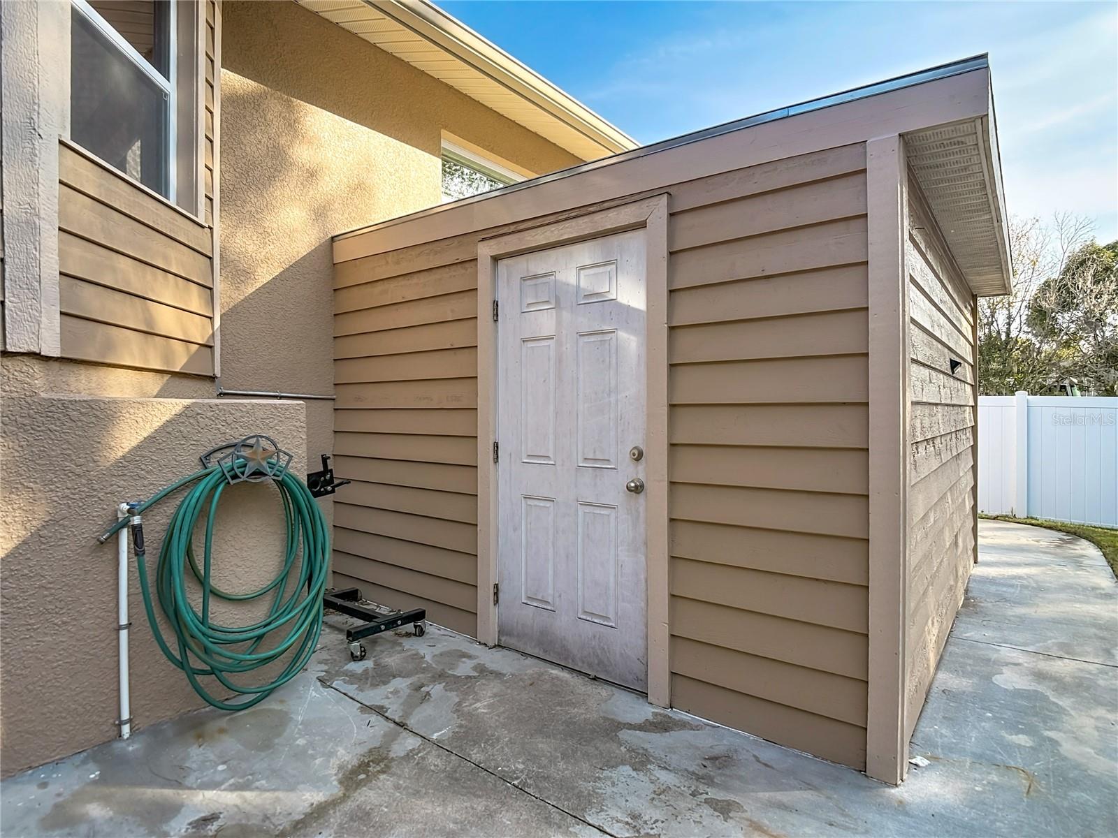 SHADOW OAKS SUB - Residential