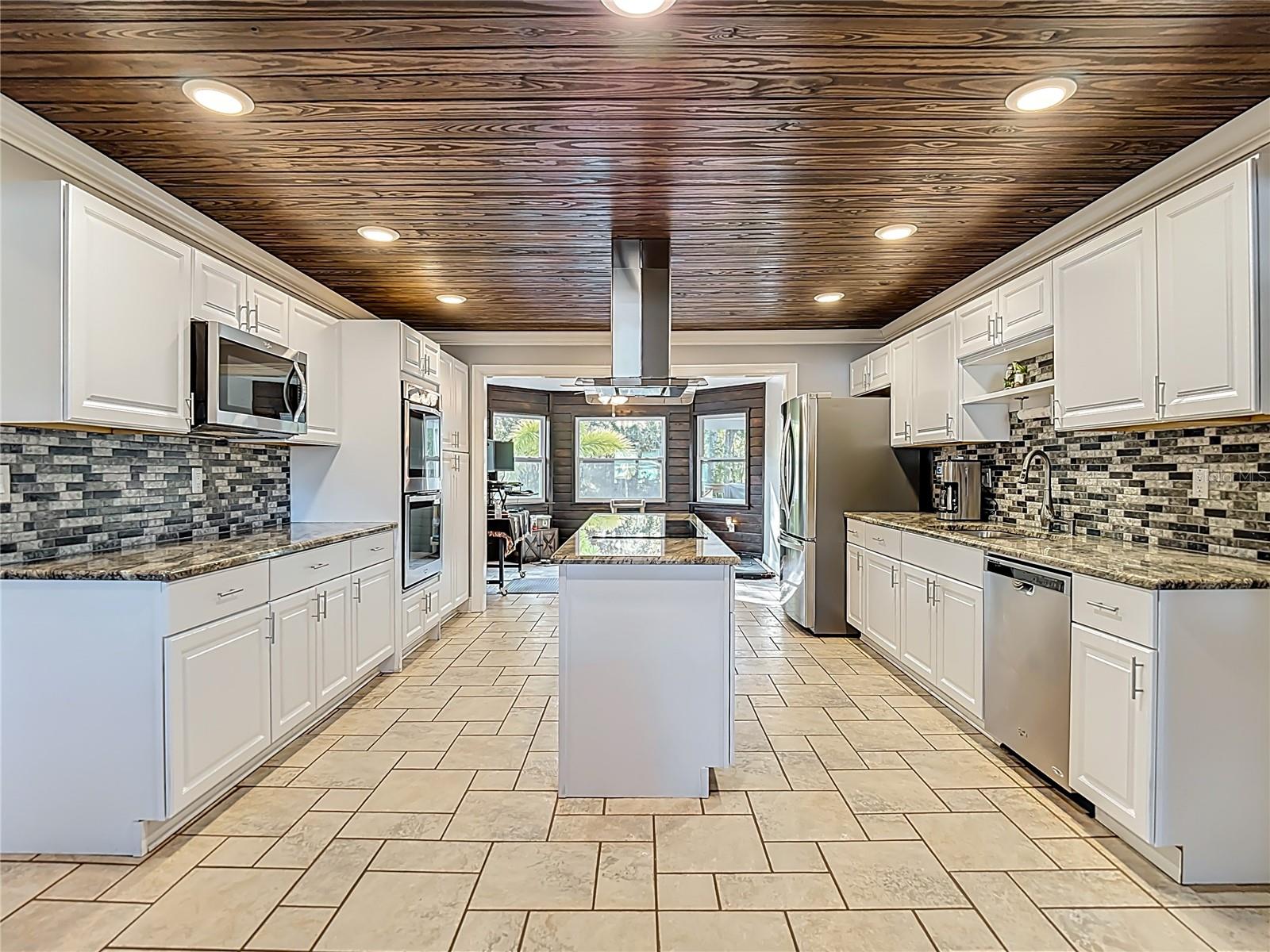 SHADOW OAKS SUB - Residential