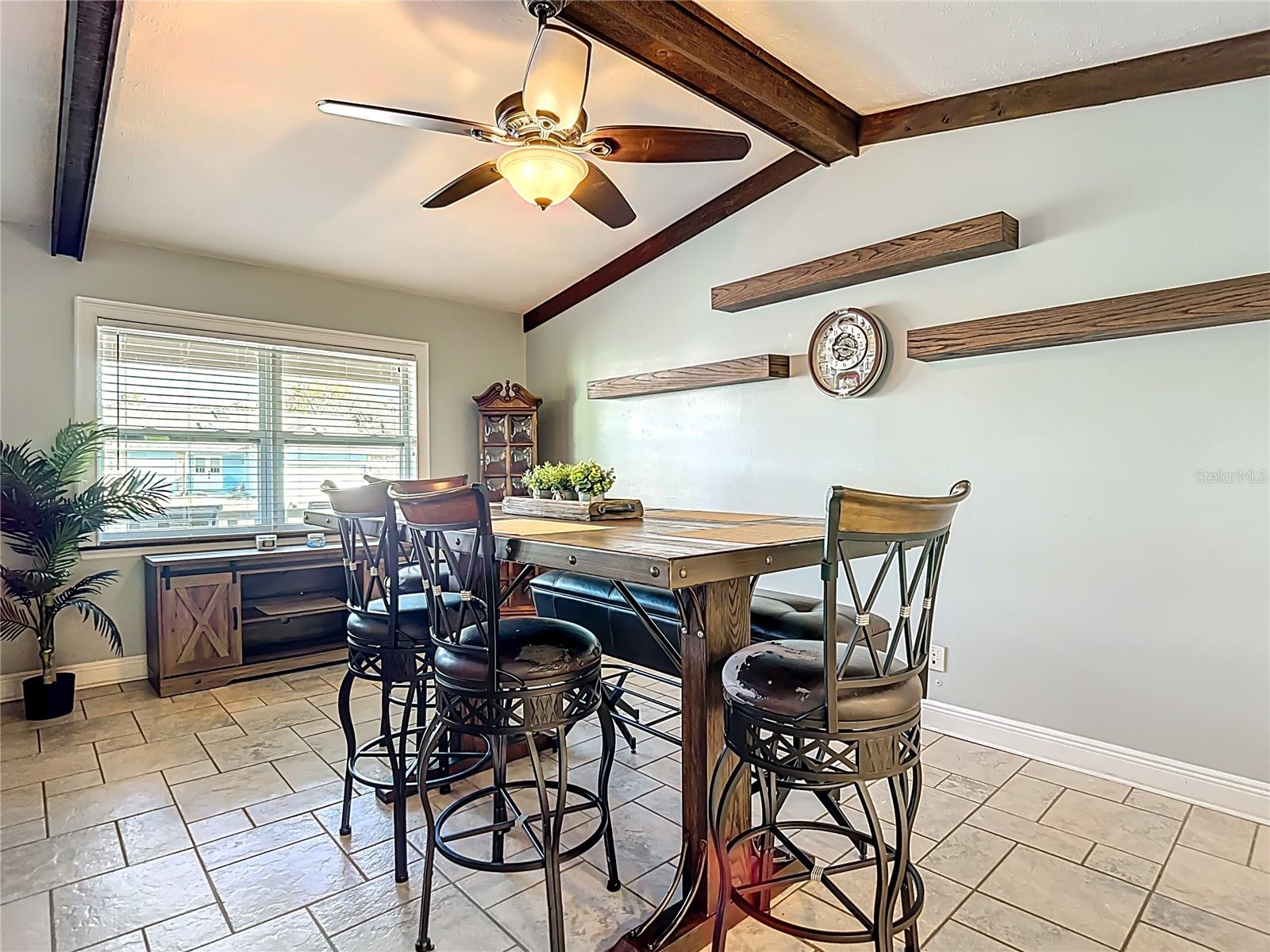 SHADOW OAKS SUB - Residential