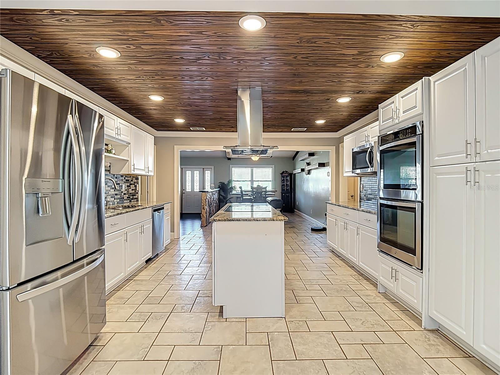 SHADOW OAKS SUB - Residential