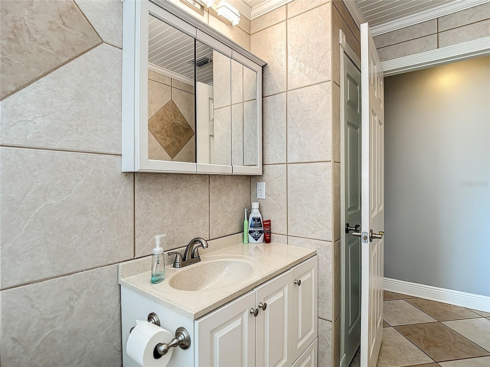 SHADOW OAKS SUB - Residential