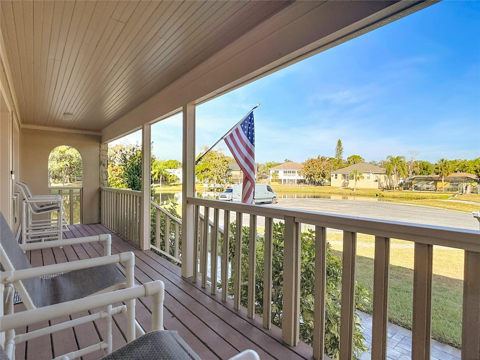 5904 SPRINGRUN COURT