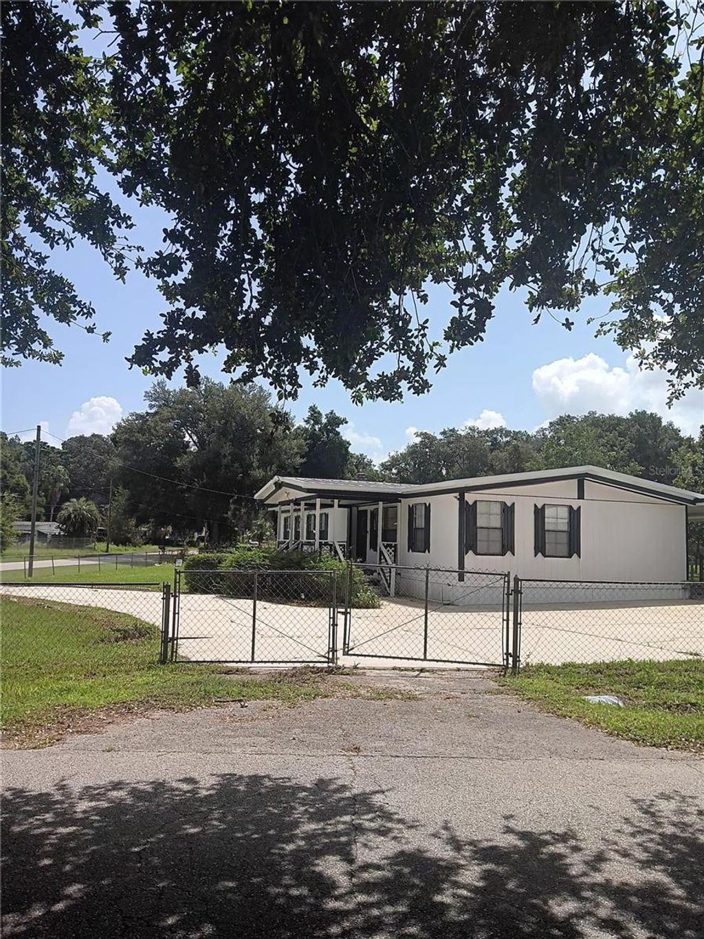 Photo of 9680 SE 164th Place, Summerfield, FL 34491 (MLS # O6328489)