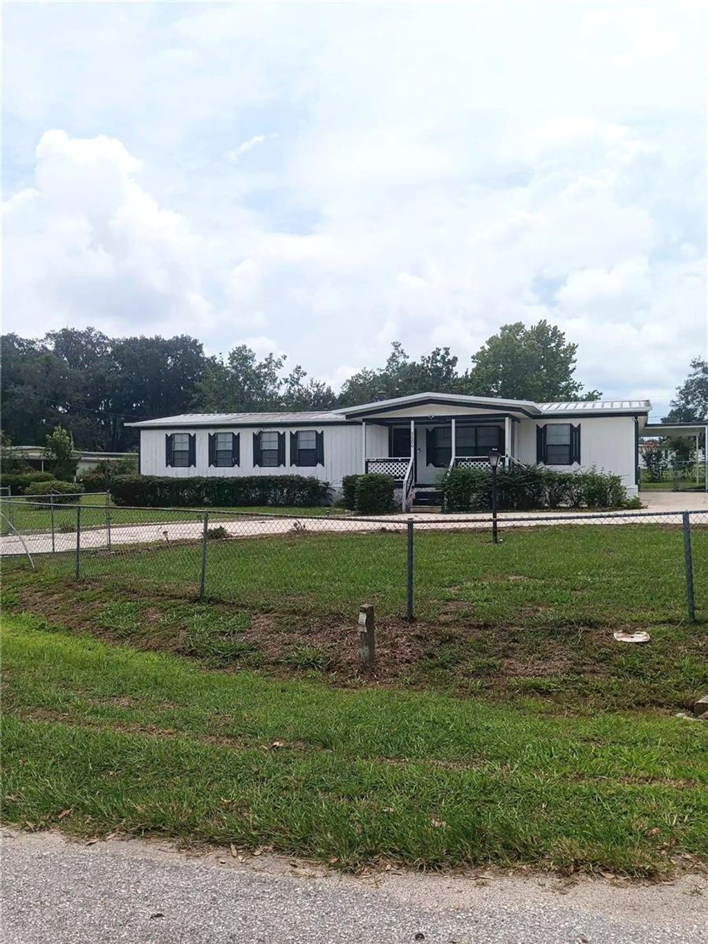 Photo of 9680 SE 164th Place, Summerfield, FL 34491 (MLS # O6328489)