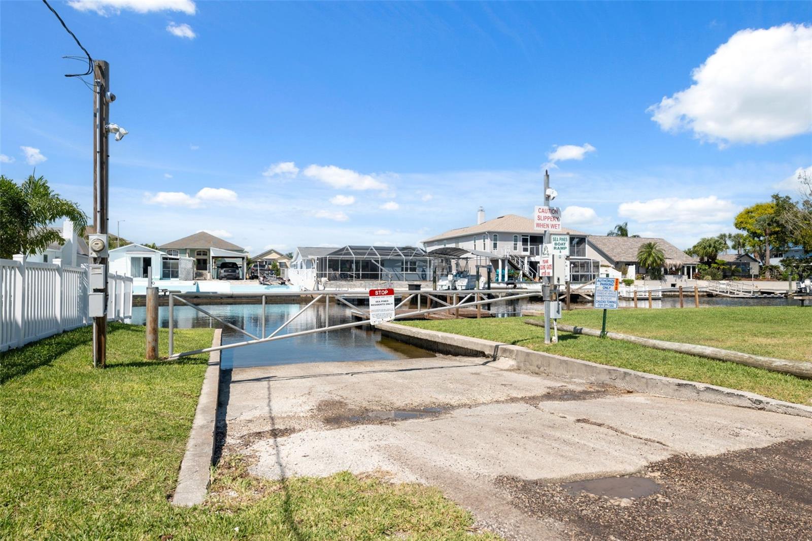 SEA PINES - Residential