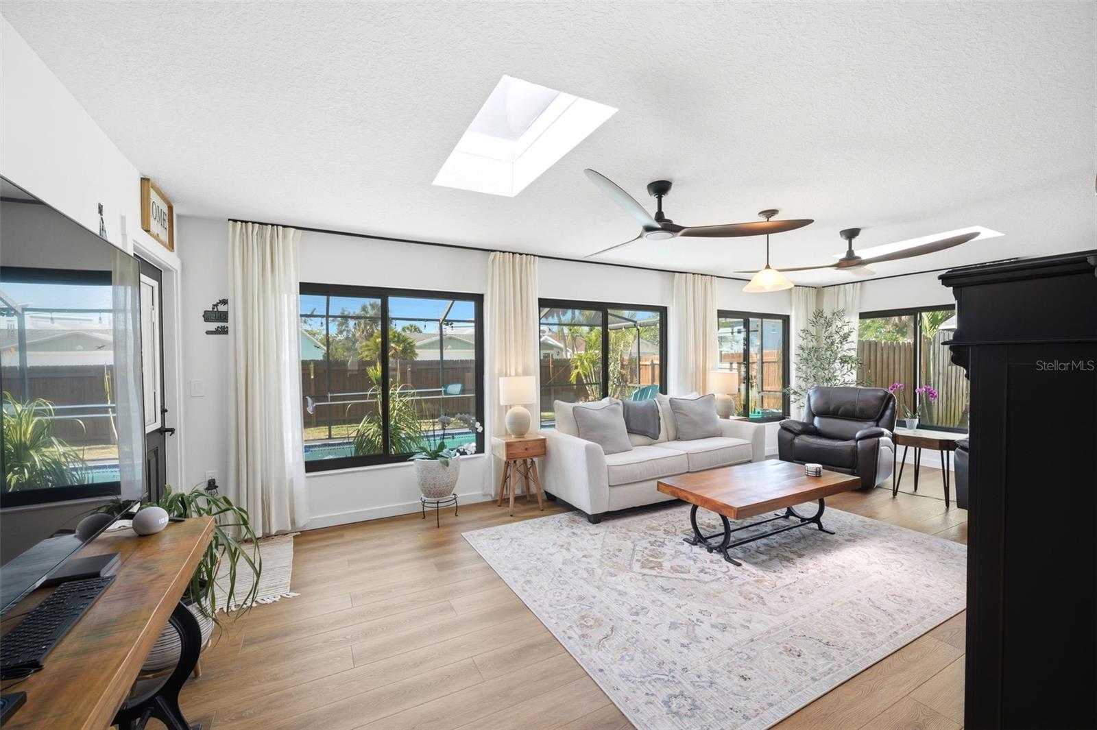 SEA PINES - Residential