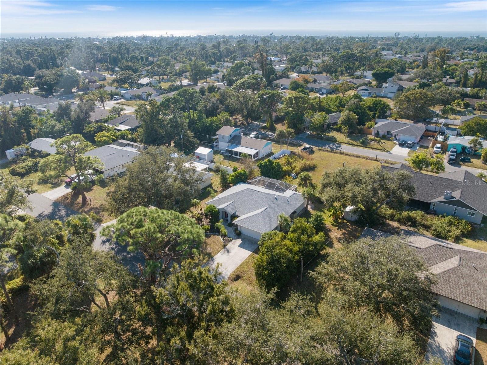 SOUTH VENICE - Residential