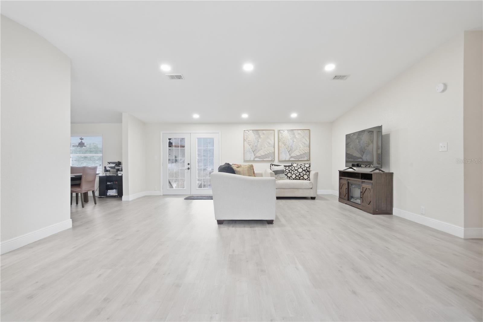 6502 FIVE ACRE ROAD