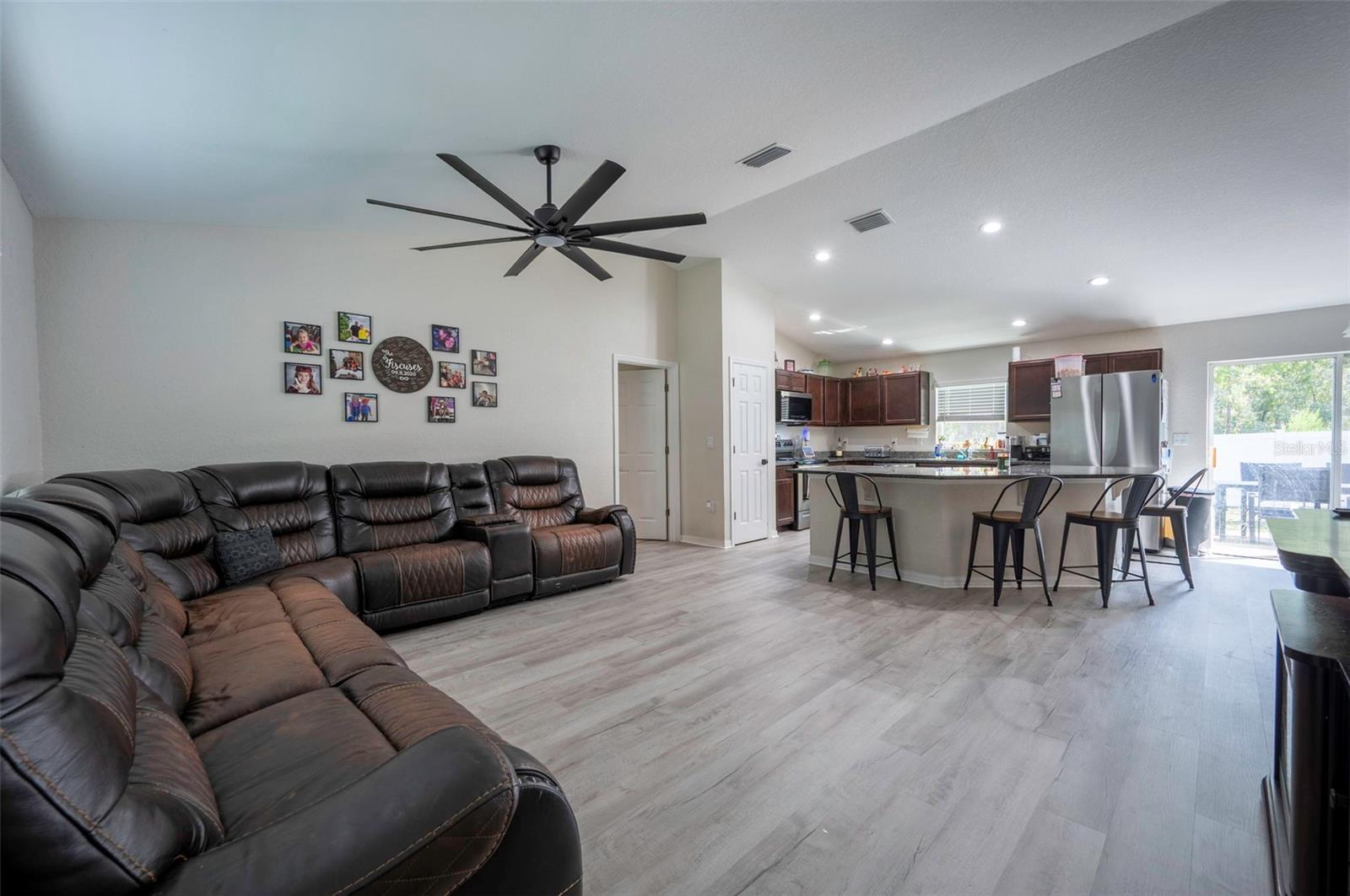 9939 N SANTEE TERRACE