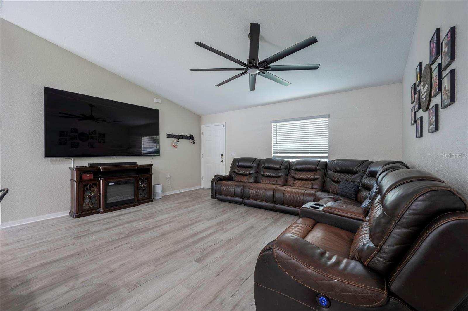 9939 N SANTEE TERRACE