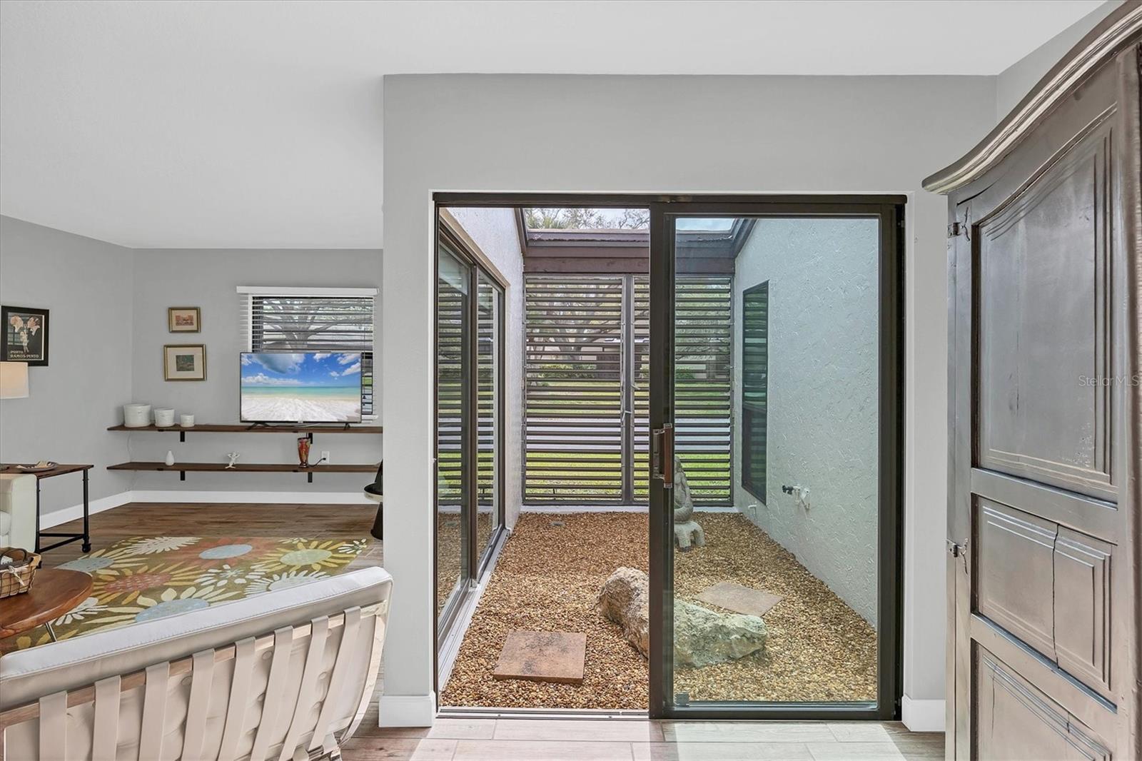 GLEN OAKS MANOR HOMES PH 2 - Residential