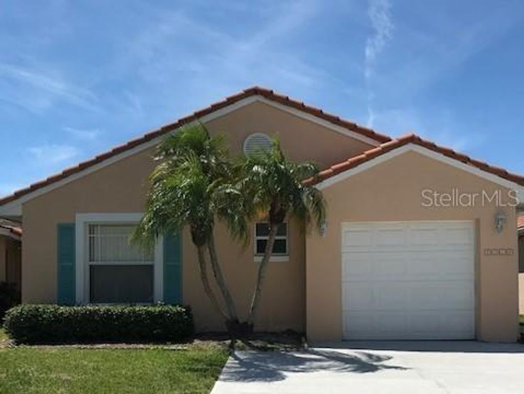 Photo of 2318 Santa Ana Street, Kissimmee, FL 34743 (MLS # S5145937)