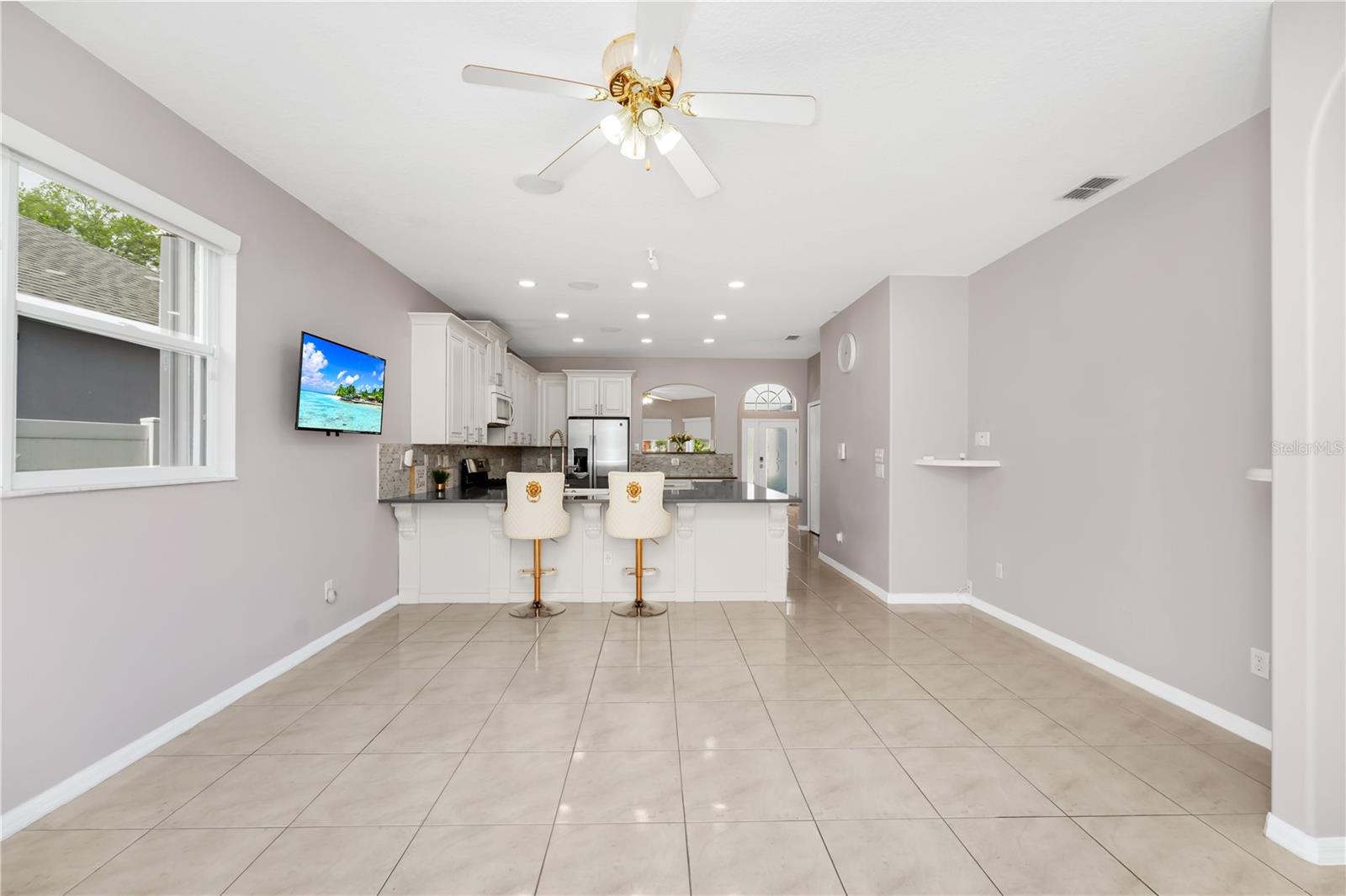 ANDOVER POINT 50 24 - Residential