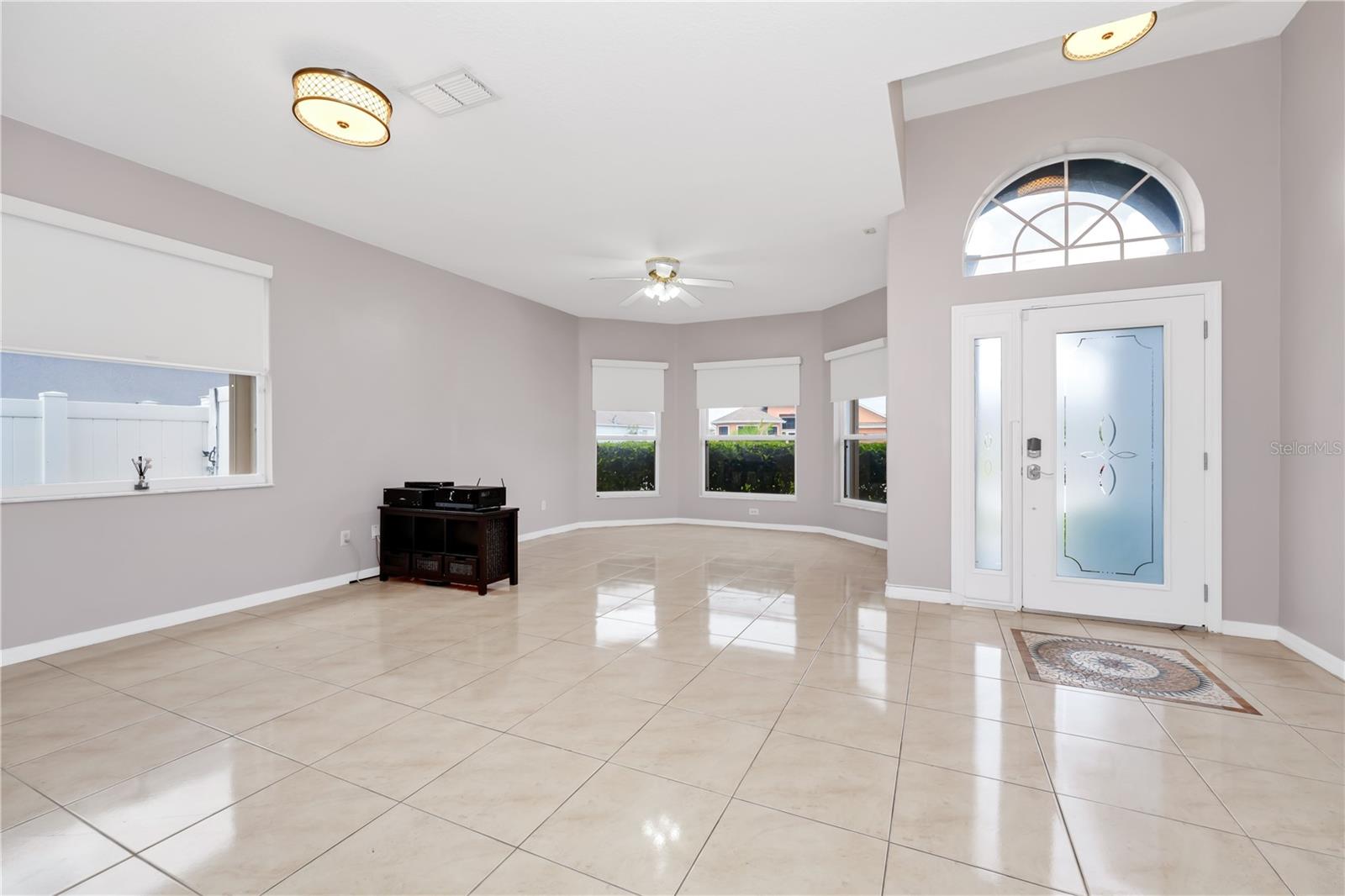 ANDOVER POINT 50 24 - Residential