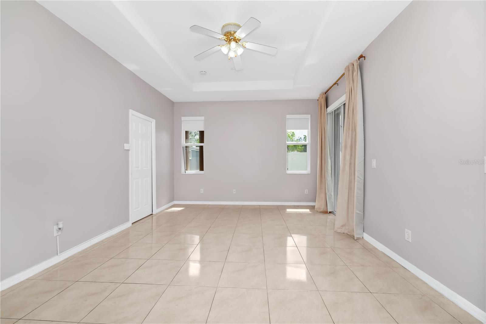ANDOVER POINT 50 24 - Residential